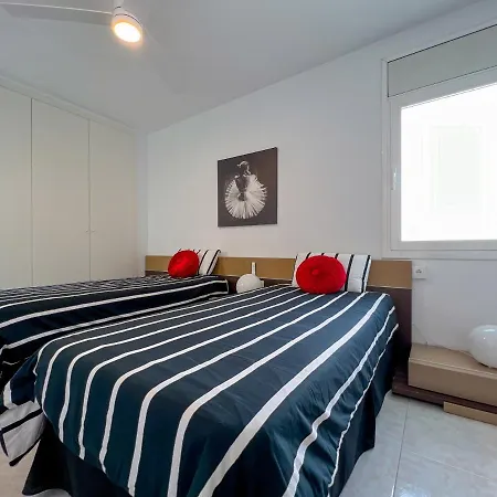 Vivalidays Yolanda * Calella