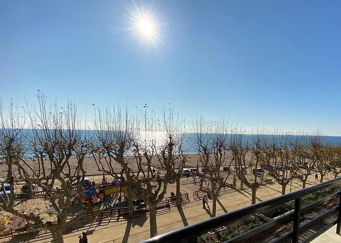 Vivalidays Yolanda * Calella